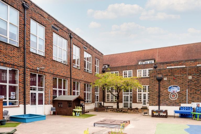 Cascade Cast Iron Used at London Primary School