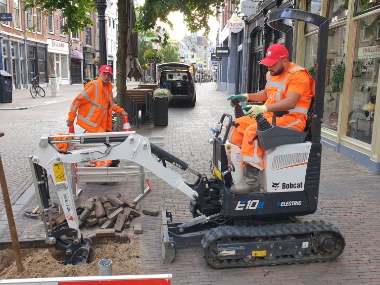 Bobcat E10e Excels in Inner City Work in the Netherlands