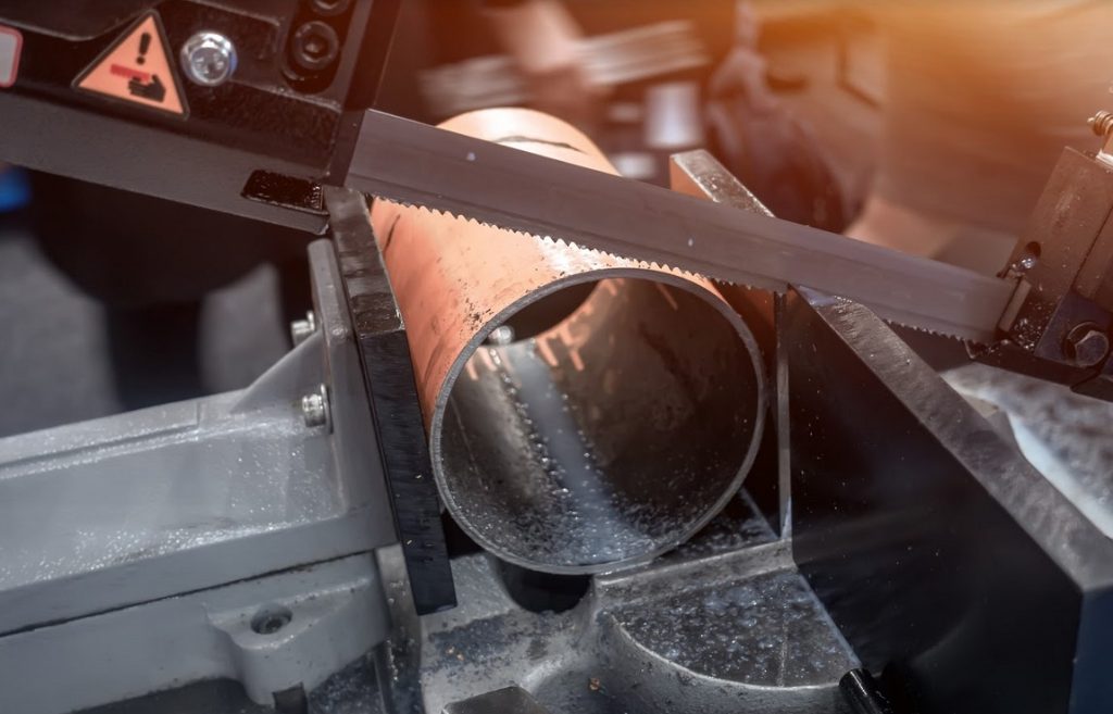 A Comprehensive Guide To Custom Saw Manufacturing