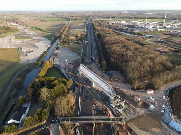 HS2 completes World-First box ‘bridge slide’ over the M42 in Warwickshire