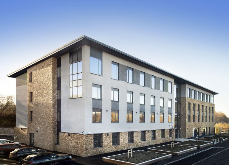 Caddick completes Carlisle sustainable health centre