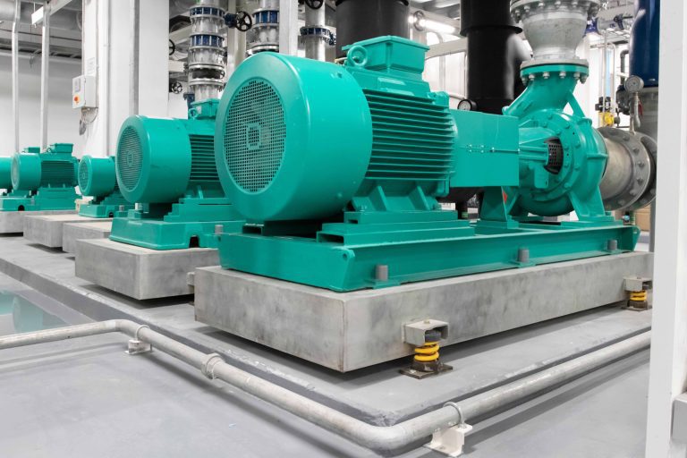 Don’t Sweat It This Summer: How to Avoid Corrosion in Backup Chiller Pumps!