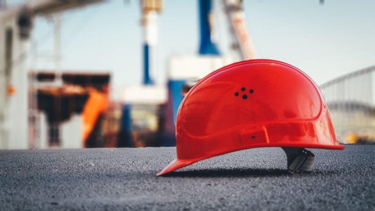 Evolving Safety Standards in Construction: Impact on Project Planning