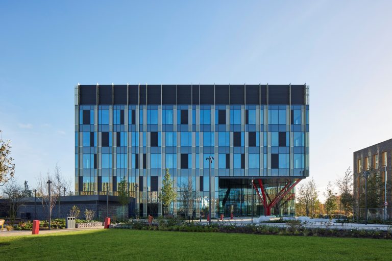 Scott Brownrigg designed 1000 Discovery Drive at Cambridge Biomedical Campus completes