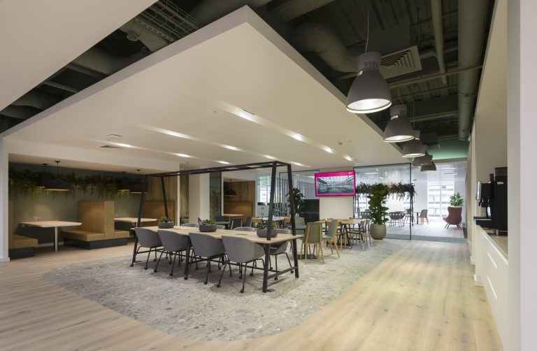 Overbury transforms Arup’s Manchester office sp