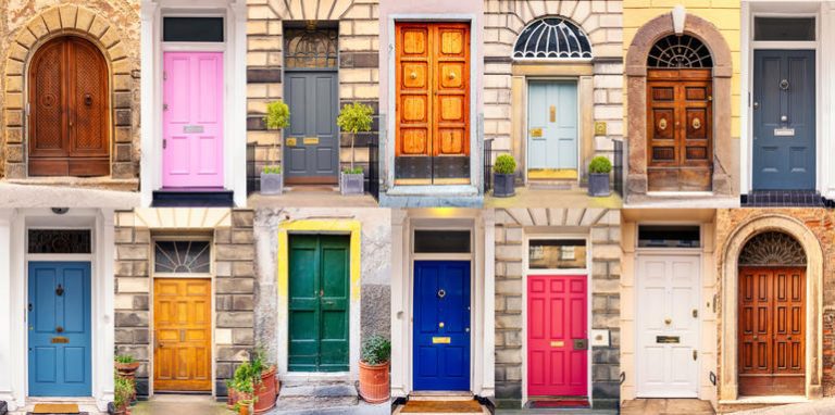 Home Building Guide: 5 Helpful Tips for Choosing Your Front Door