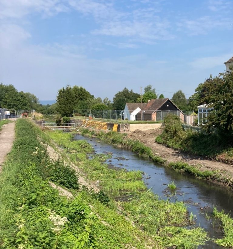 Rodgers Leask supports Cotswold canal restoration