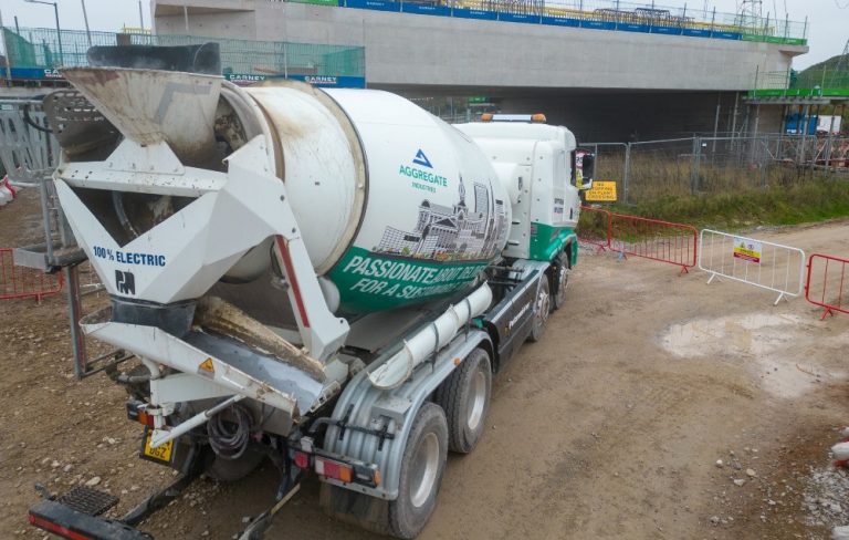 Balfour Beatty VINCI reaches key milestone as over half of the concrete needed for HS2’s West Midlands structures has been poured