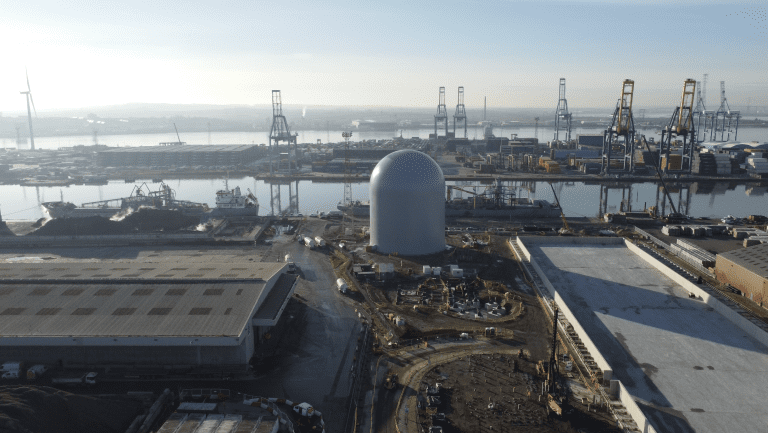 Aggregate Industries reaches key construction milestone with inflation of its ground-breaking dome silo at Tilbury Docks