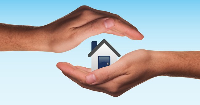 How to Get Rid of an Old Property Without Stress and Extra Costs