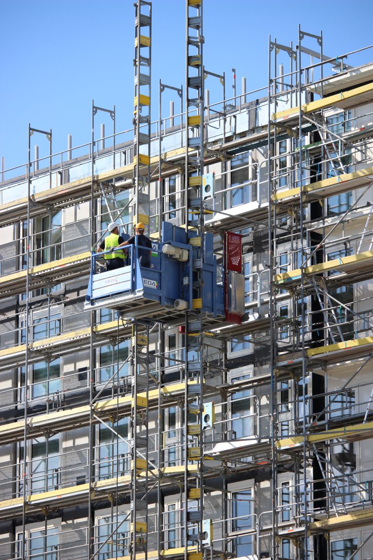GAP Hire Solutions Expands Hoist Services with 2T GEDA Hoists