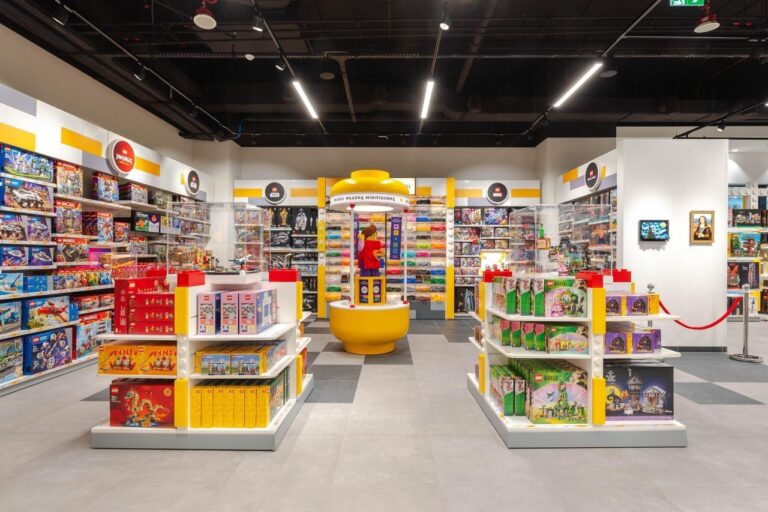 LEGO to Build a New Home in Northern Ireland with First Belfast Store
