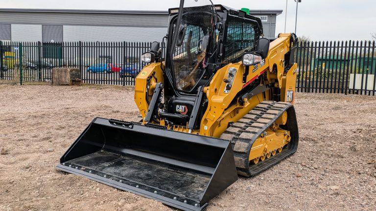 Finning give test drives of new Cat® 265