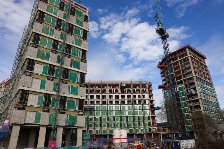 Major milestone reached at Bristol’s Silverthorne Lane development