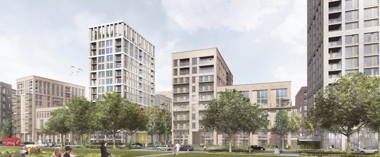 Aylesbury community celebrates regeneration reaching new heights