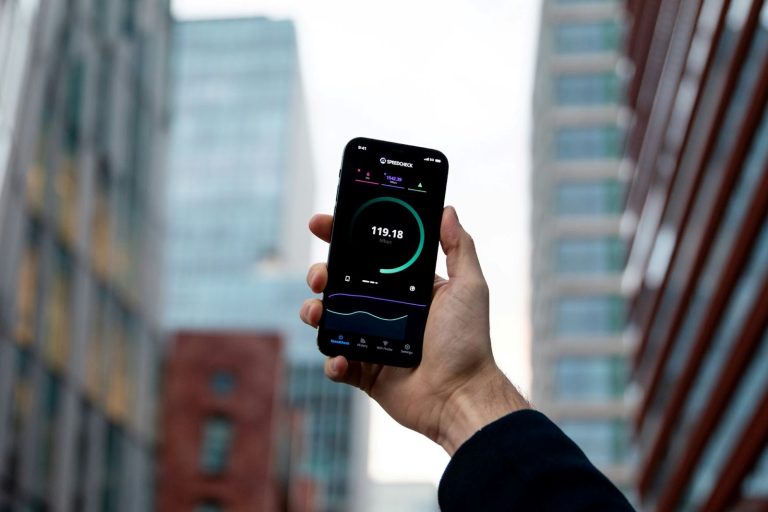 How 5G Will Transform Customer Service in Aberdeen