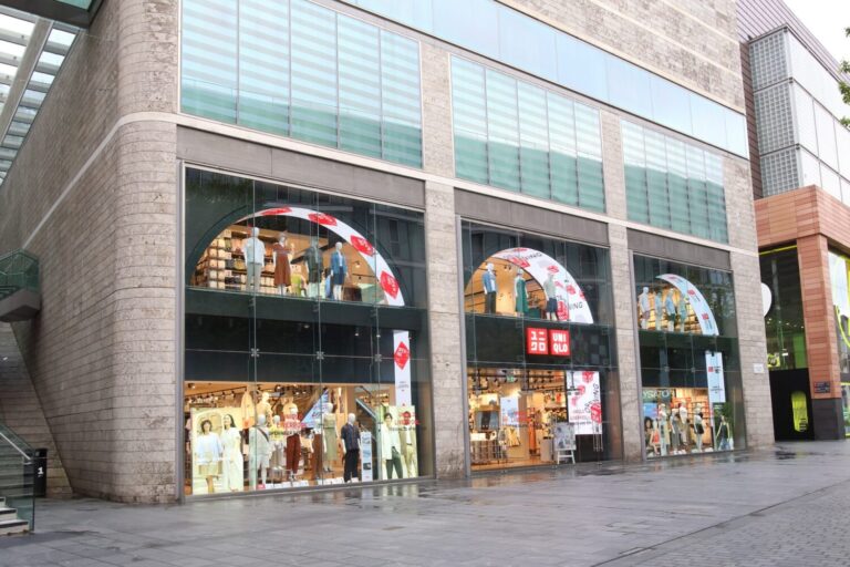 UNIQLO Launches First Liverpool Store at Liverpool ONE