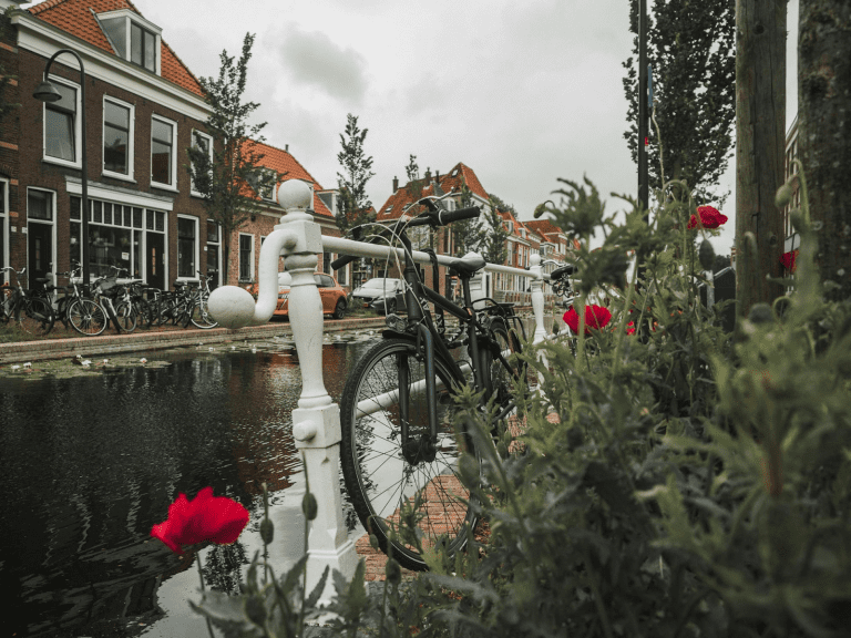 What Role Do Sustainable Transport Hubs Play in Modern Mixed-Use Projects?