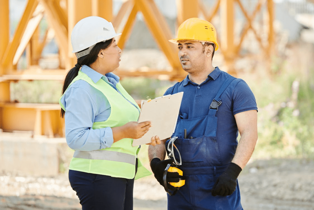 Blueprints and Browsers: How Contractors Are Building Client Relationships Online