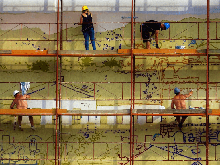 Scaffolding and Ladder Falls: Legal Options for Injured Construction Workers