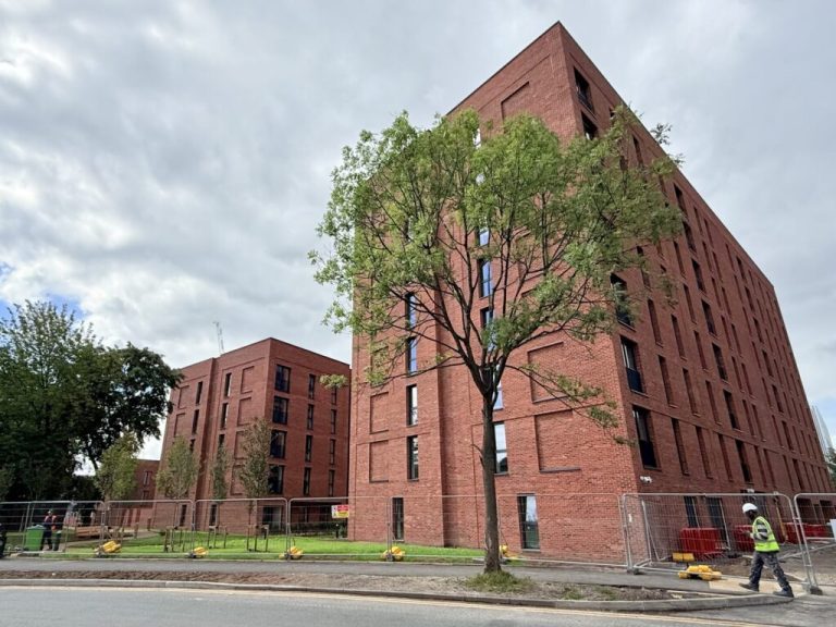 Manchester This City completes No1 Ancoats Green