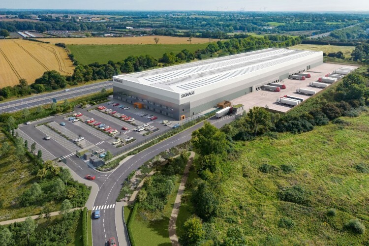 Winvic overcomes site challenges at Coton Park warehouse project