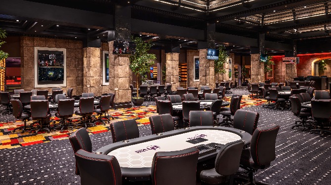 How Poker Room Design Innovations Are Influencing UK Residential Community Amenities