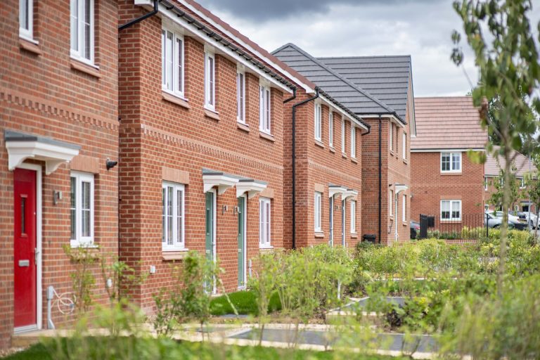 Lloyds Living finalises purchase of Start Living