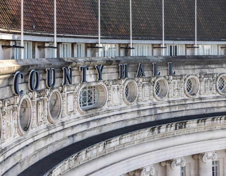 ASWS showcases unrivalled expertise in County Hall window restoration