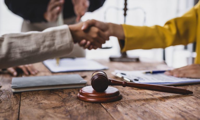 When Business Leaders Need a Criminal Defense Attorney