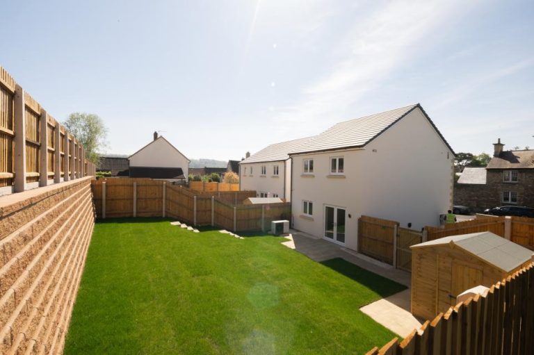 Affordable homes handed over in Wotton-under-Edge