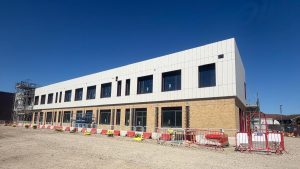 Reds10 Group announces strategic investment in façade specialist Mad About Facades, strengthening in-house delivery capability