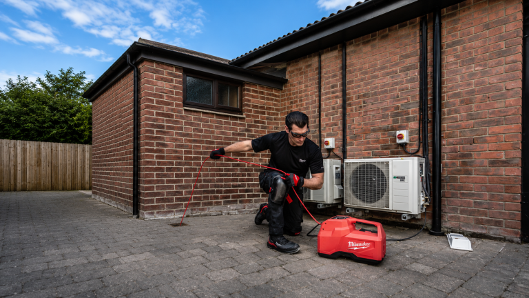 MILWAUKEE® Provides Complete Solution for Fully Cordless Service Calls
