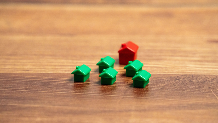 How Real Estate Franchising Supports Local Markets
