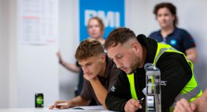 Roofing apprentices say mentor support is key to building confidence in the trade