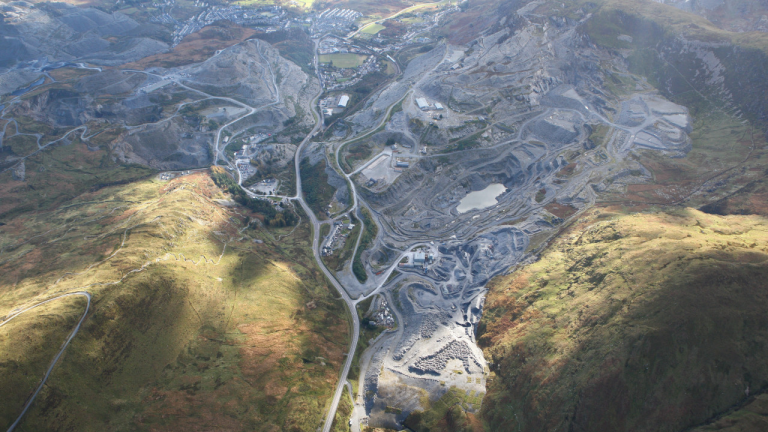 Breedon invests £750k in new saw line at Penrhyn Quarry to boost Welsh Slate roofing slate production