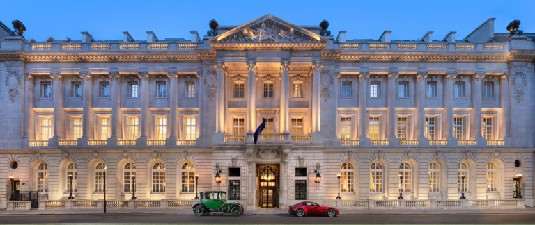 DesignPlusLight: The “Palace on Pall Mall” Restored to Its Former Glory