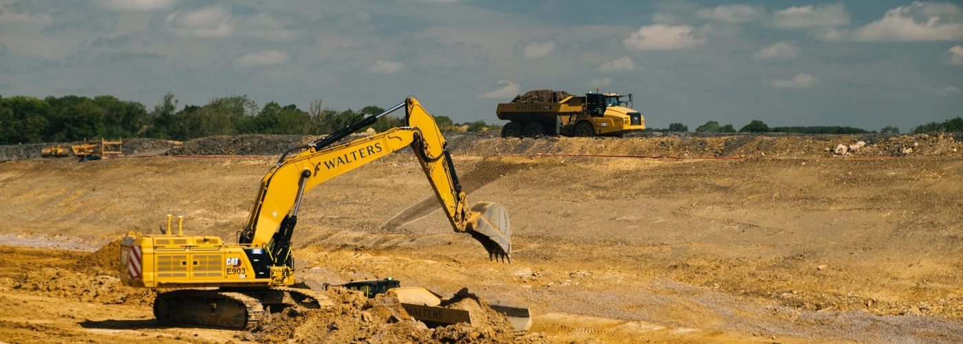 Green light for capital projects secures investment in 28 new Cat® machines from Finning