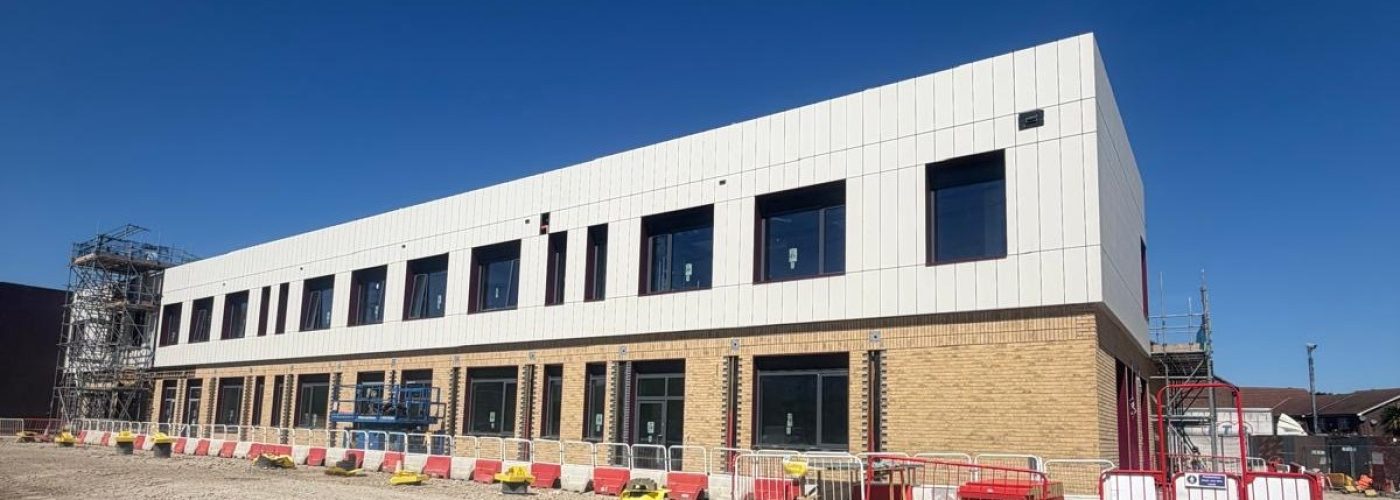 Reds10 Group announces strategic investment in façade specialist Mad About Facades, strengthening in-house delivery capability
