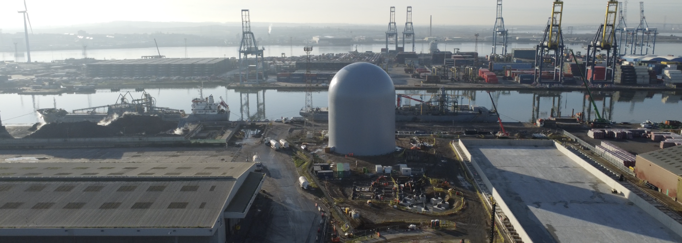 Aggregate Industries reaches key construction milestone with inflation of its ground-breaking dome silo at Tilbury Docks