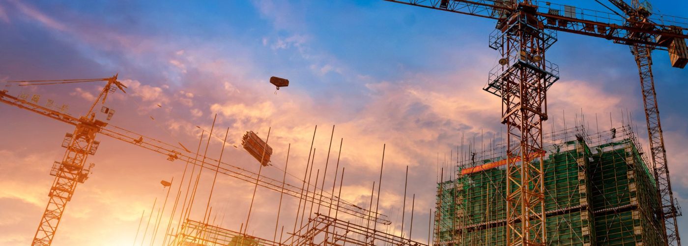 Construction contract awards down £1bn
