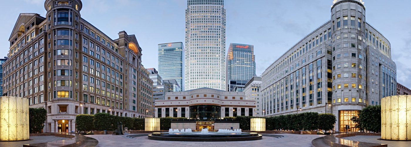 Cabot_Square_Canary_Wharf_-_June_2008