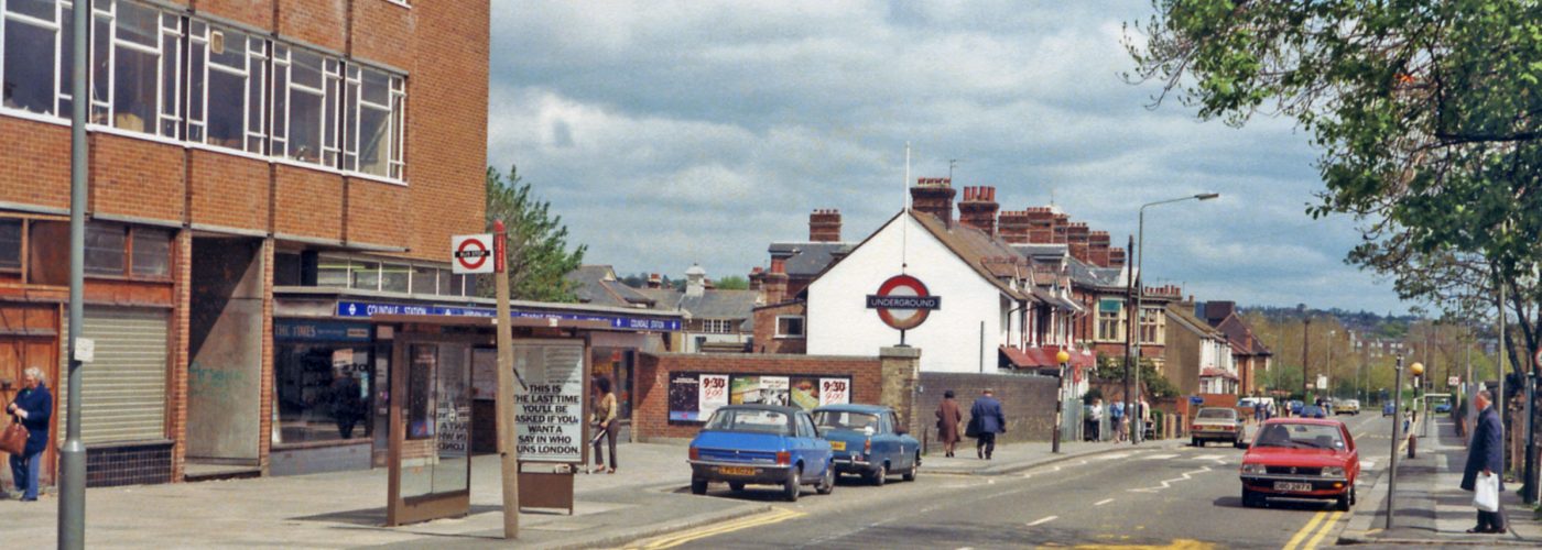 Colindale_London_Underground_station_geograph-3314520-by-Ben-Brooksbank