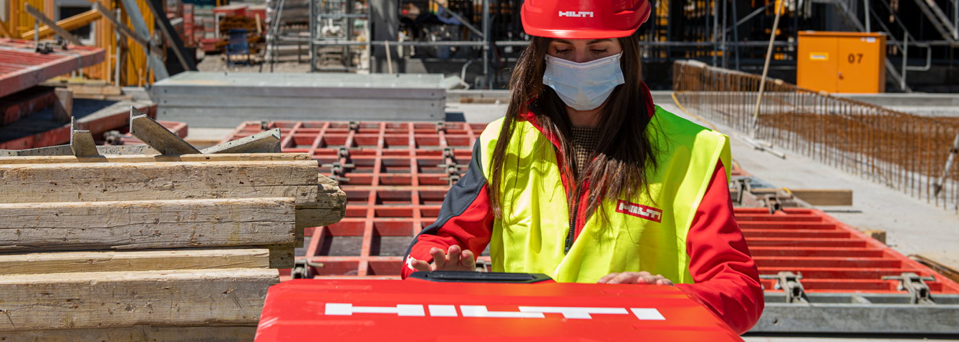 Hilti Account Manager Wearing Mask