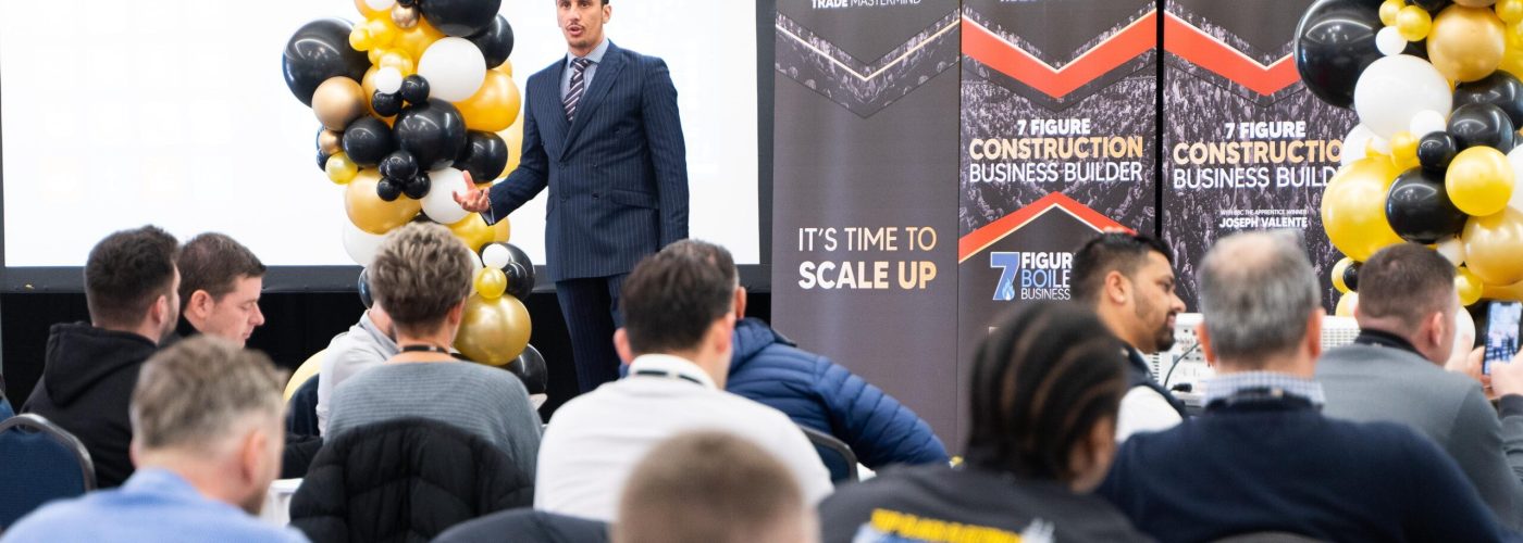 Joseph Valente speaking at the hugely successful 7 Figure Construction Business Builder Live two-day event