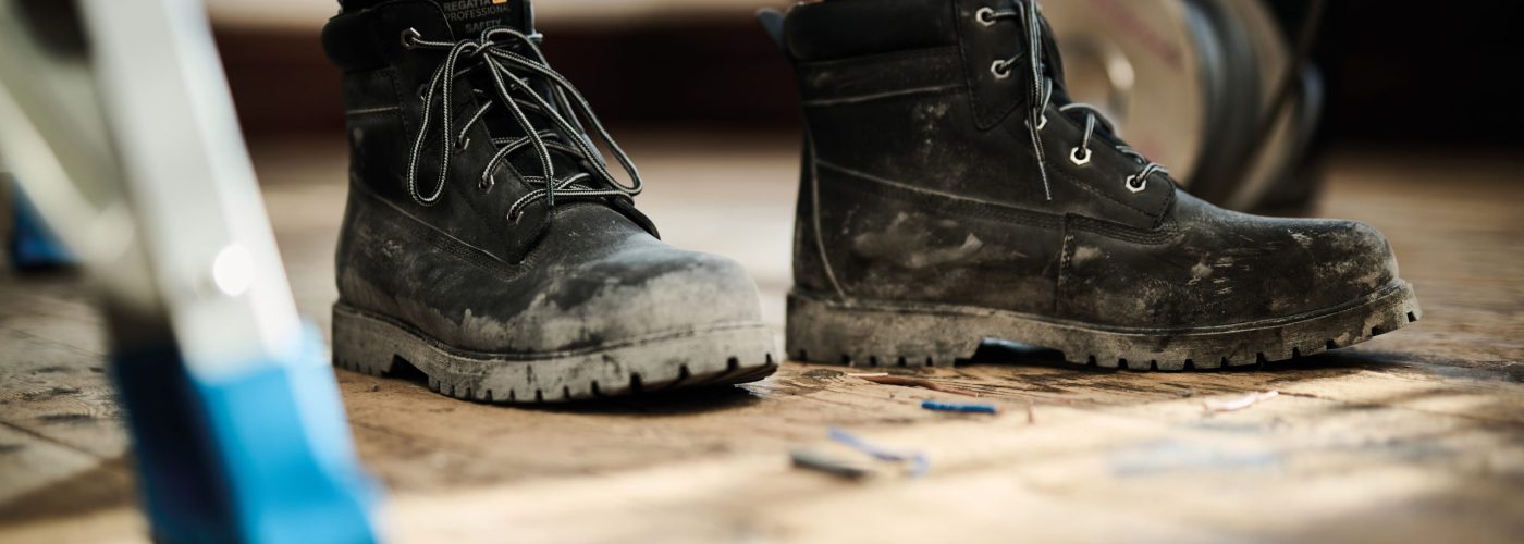 Workwear experts reveal how often construction should clean and replace their workwear following new study findings