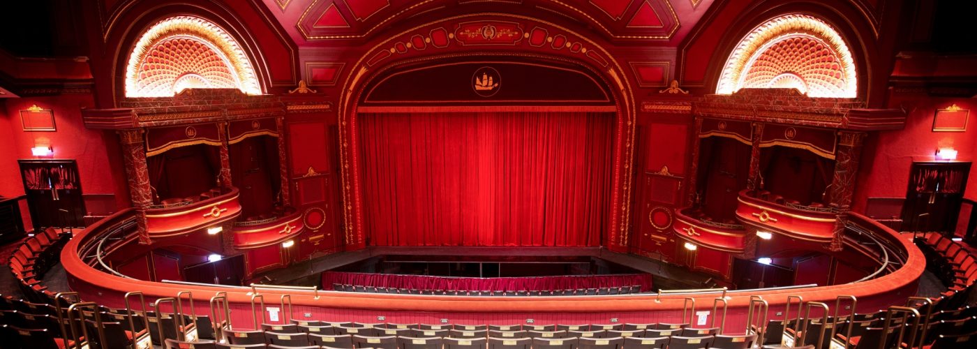 Mayflower-Theatre-New-Auditorium-2018-view-towards-stage