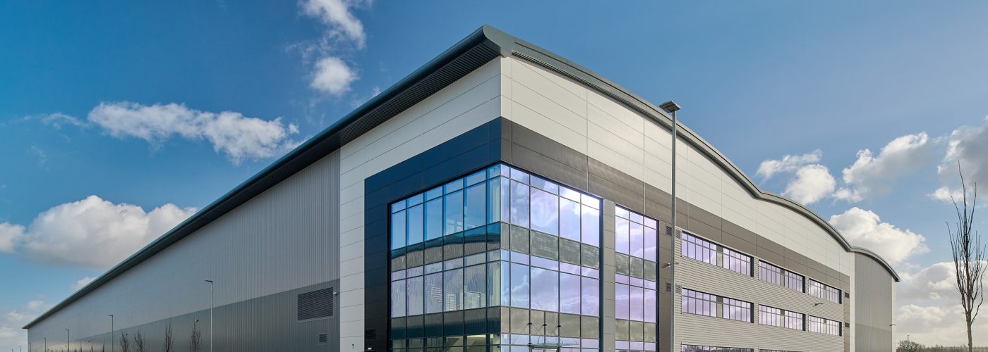 McLaren Construction surpasses Net Zero Targets at Landmark Leeds Logistics Hub