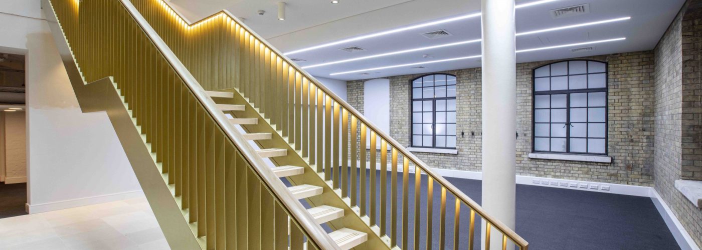 Willmott Dixon Interiors has delivered the Accommodation Hub, a six-floor courtyard infill extension that will provide offices for over 250 members of staff at the National Gallery, London.