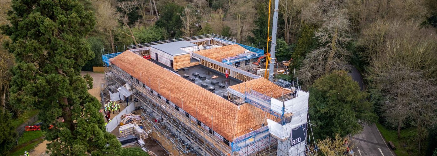 A Royal Staycation: Red Construction Group Tops Out New Hotel at Warwick Castle for Merlin Entertainments